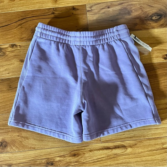 Aritzia TNA Cozy Fleece Boyfriend Sweatshorts New XS Lavender - Picture 10 of 13